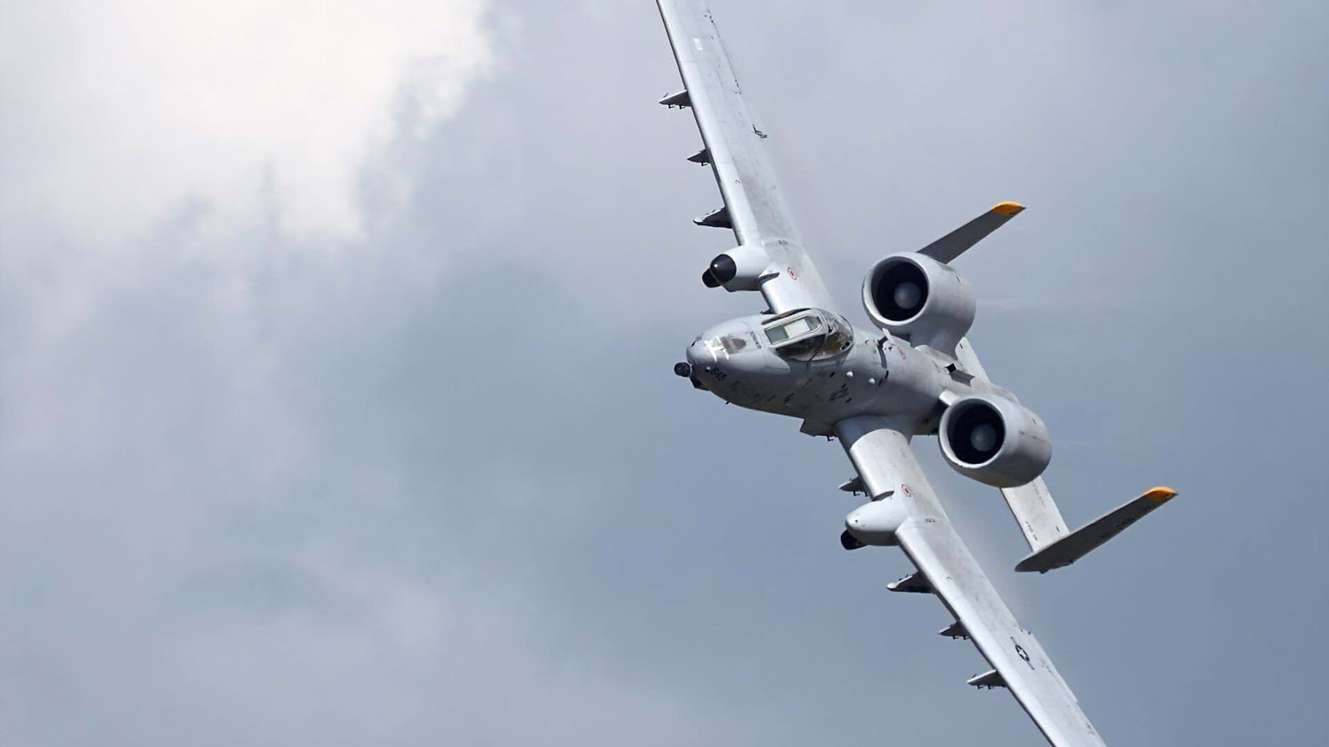 开云网页版-2022年总冠军赛：库里在决胜场展现“神射手”本色，单场投中7记三分，带领勇士卫冕