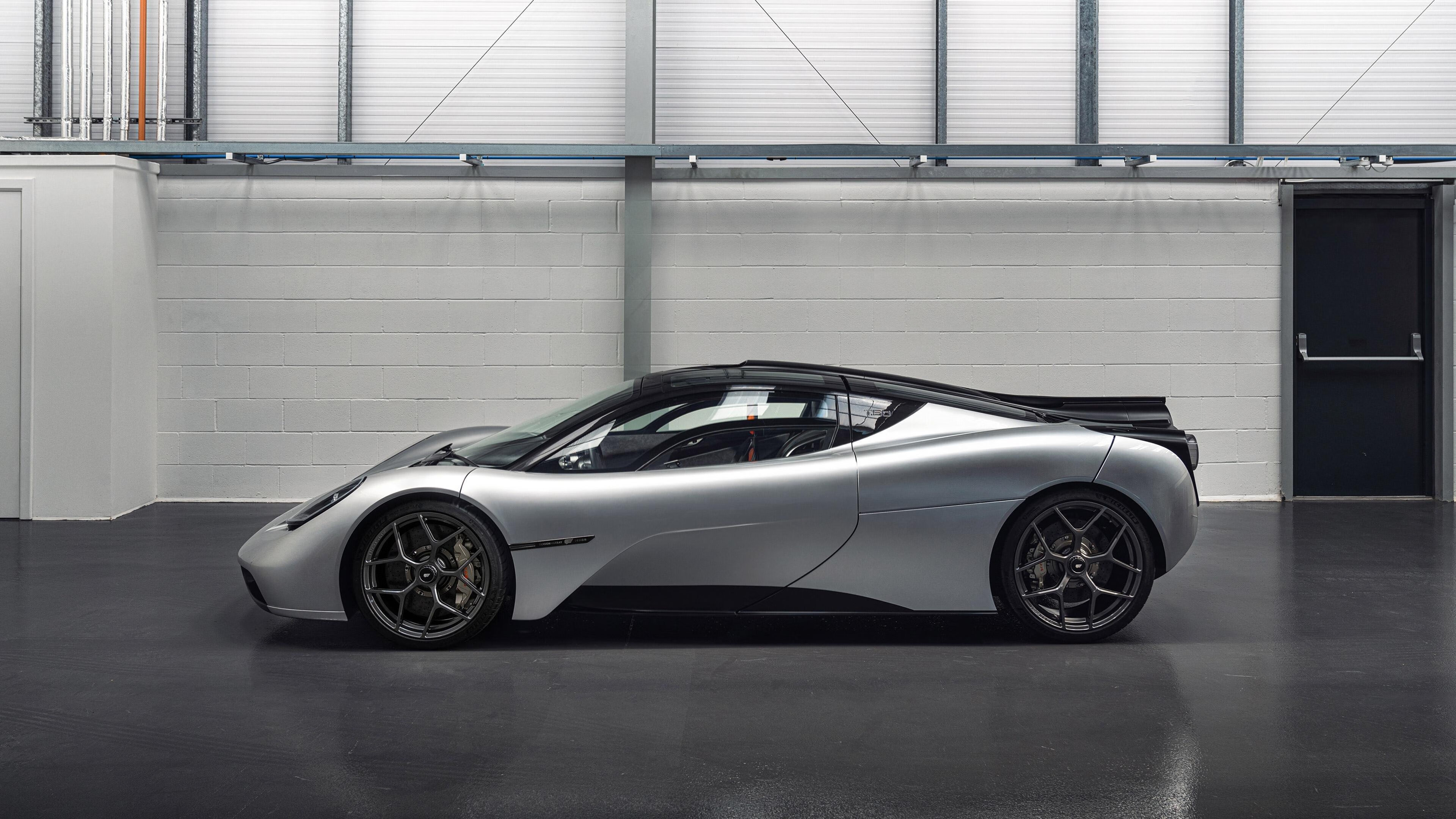 开云官网-火箭击败雷霆壮大-领先东区半决赛，火箭队比赛